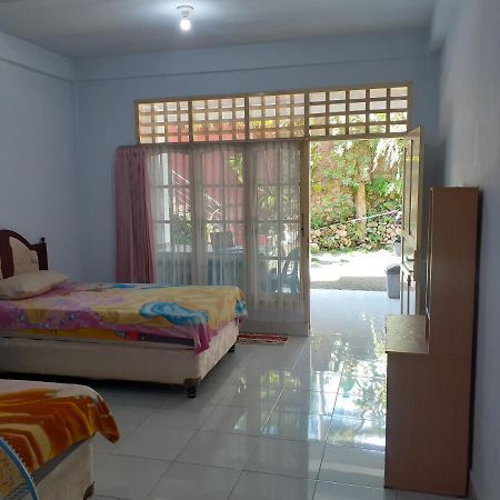 Riana'S Homestay Rantepao Exterior photo